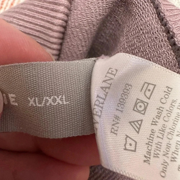 Everlane NWT’s high rise Seamless Leggings. Size Xl/XXL - Picture 8 of 8